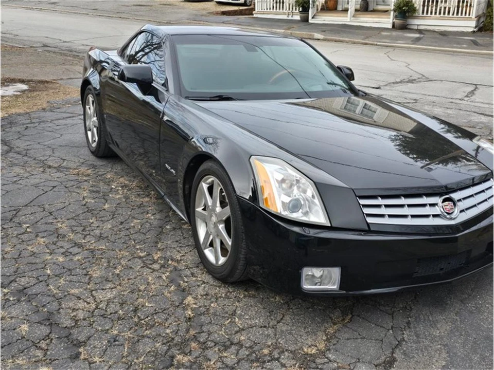 2006 Cadillac XLR - Image 16 of 22