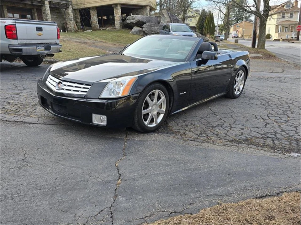 2006 Cadillac XLR - Image 7 of 22