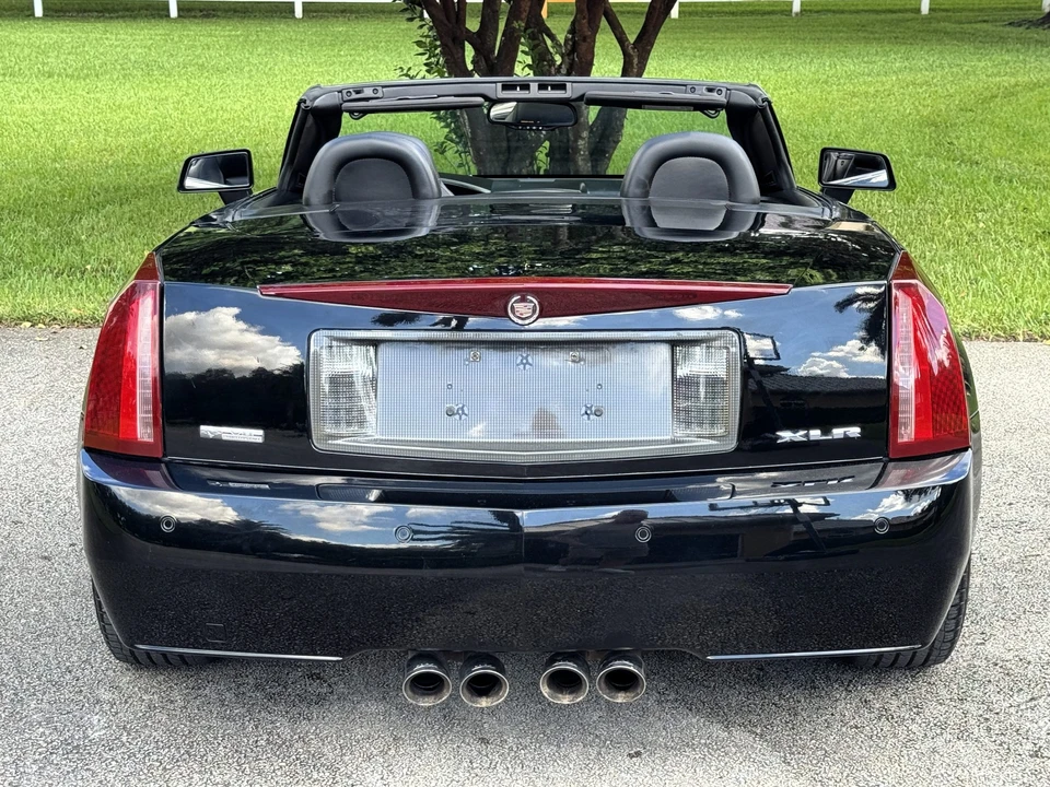 2006 Cadillac XLR - Image 6 of 31