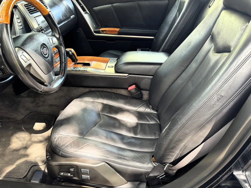 2006 Cadillac XLR - Image 16 of 31