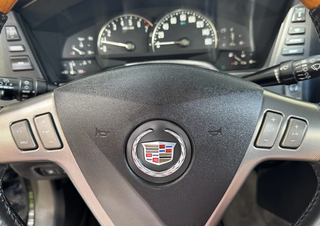 2006 Cadillac XLR - Image 22 of 31