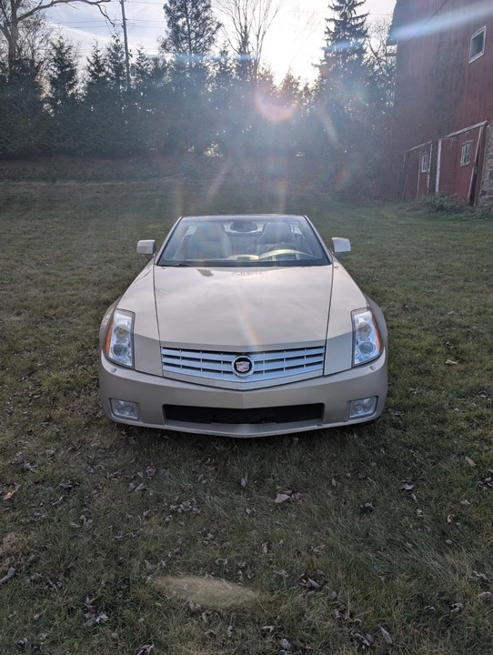 2006 Cadillac XLR - Image 10 of 21