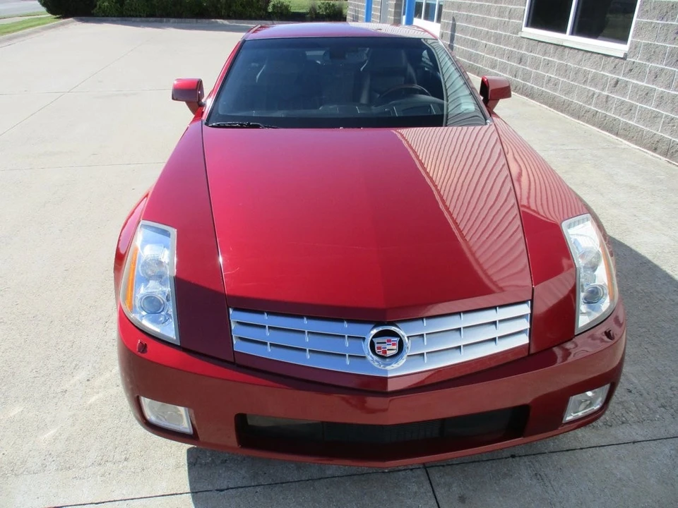 2006 Cadillac XLR - Image 6 of 21