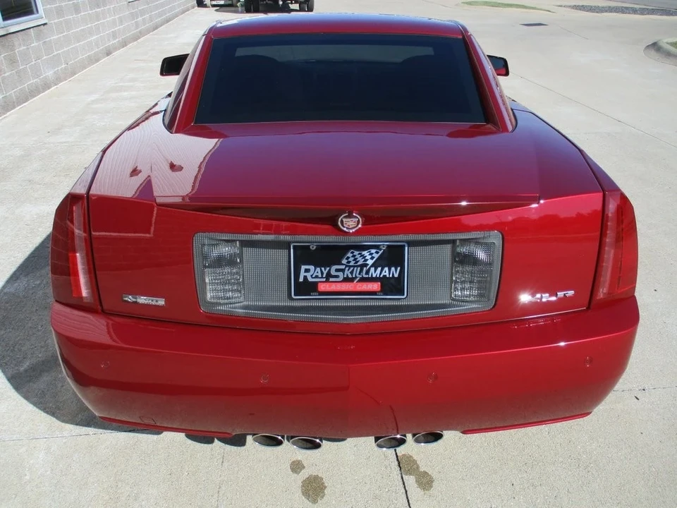 2006 Cadillac XLR - Image 14 of 21