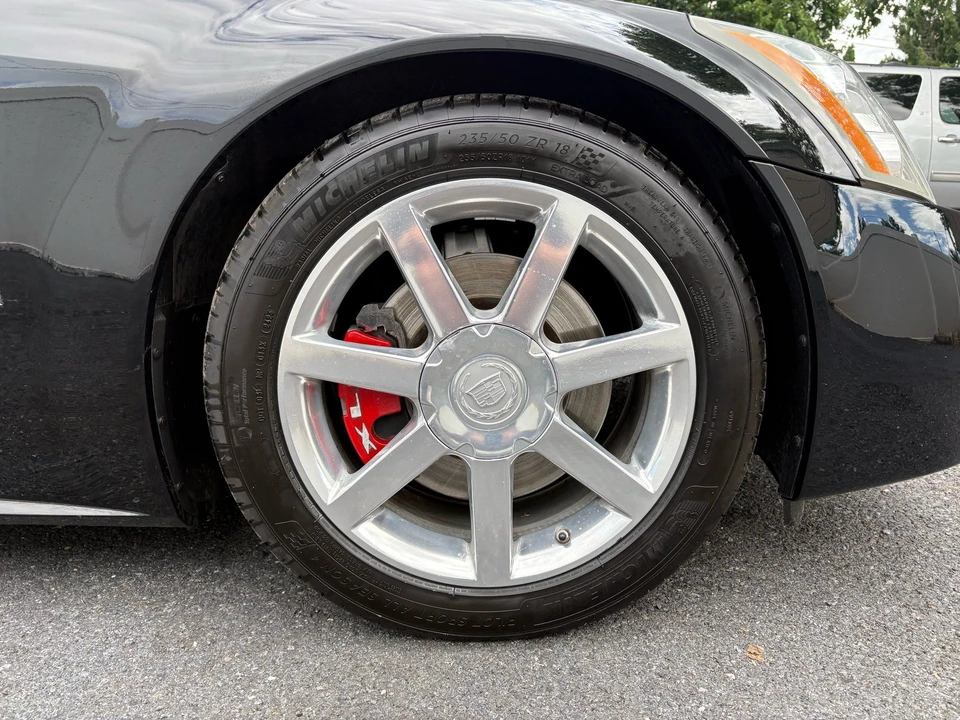 2006 Cadillac XLR - Image 14 of 27