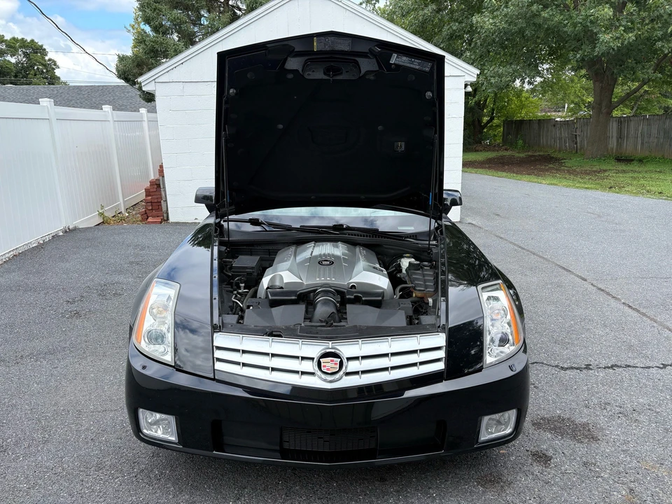 2006 Cadillac XLR - Image 9 of 27