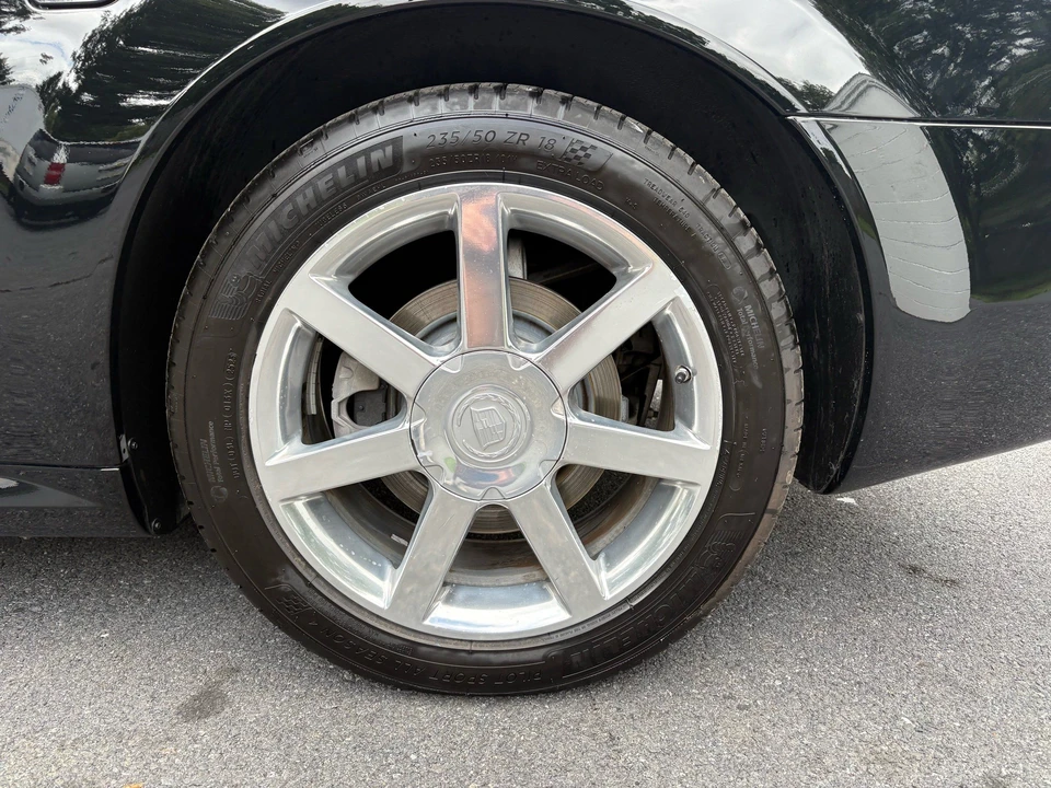 2006 Cadillac XLR - Image 12 of 27
