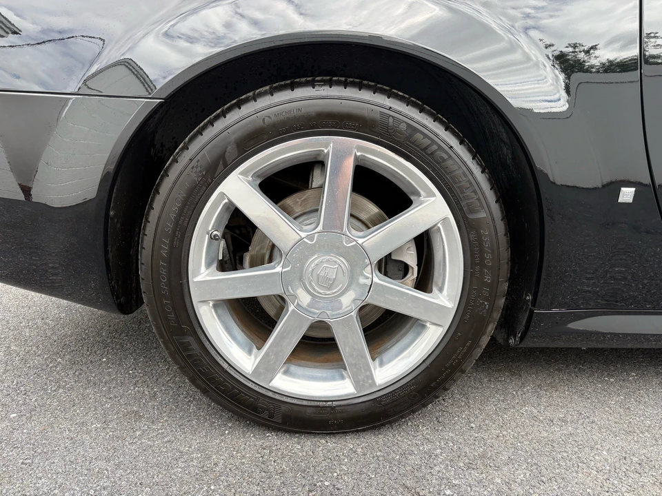 2006 Cadillac XLR - Image 13 of 27