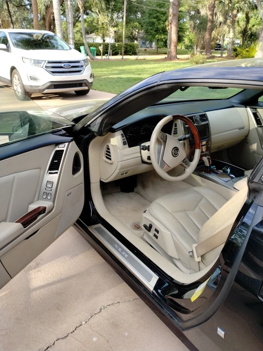 2006 Cadillac XLR - Image 3 of 8