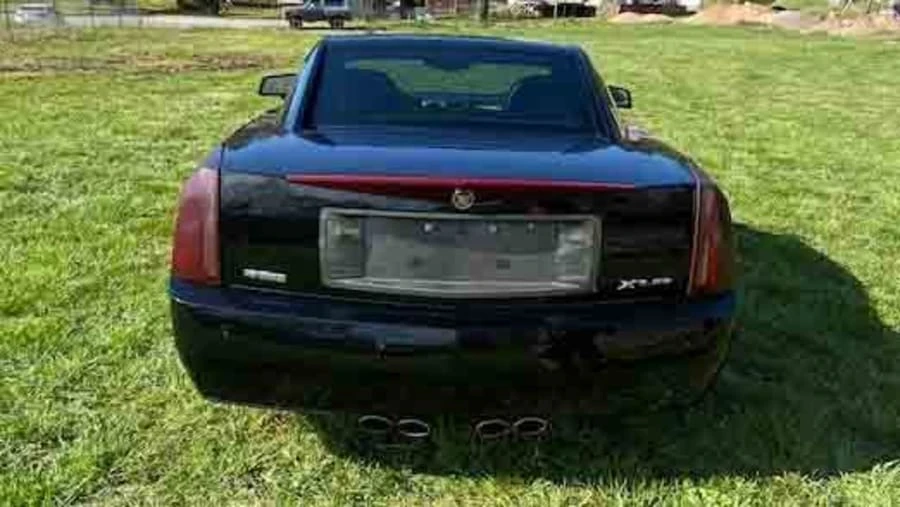 2006 Cadillac XLR - Image 6 of 8