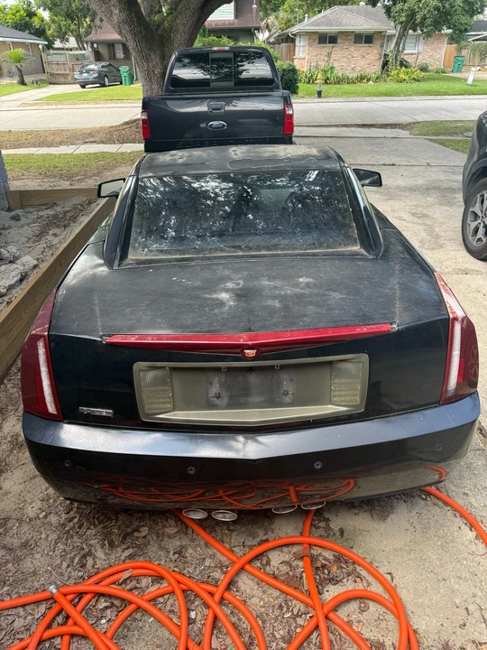 2006 Cadillac XLR - Image 2 of 16