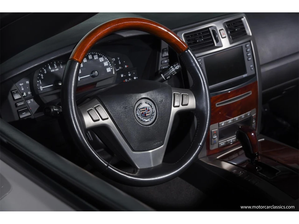 2006 Cadillac XLR - Image 29 of 31
