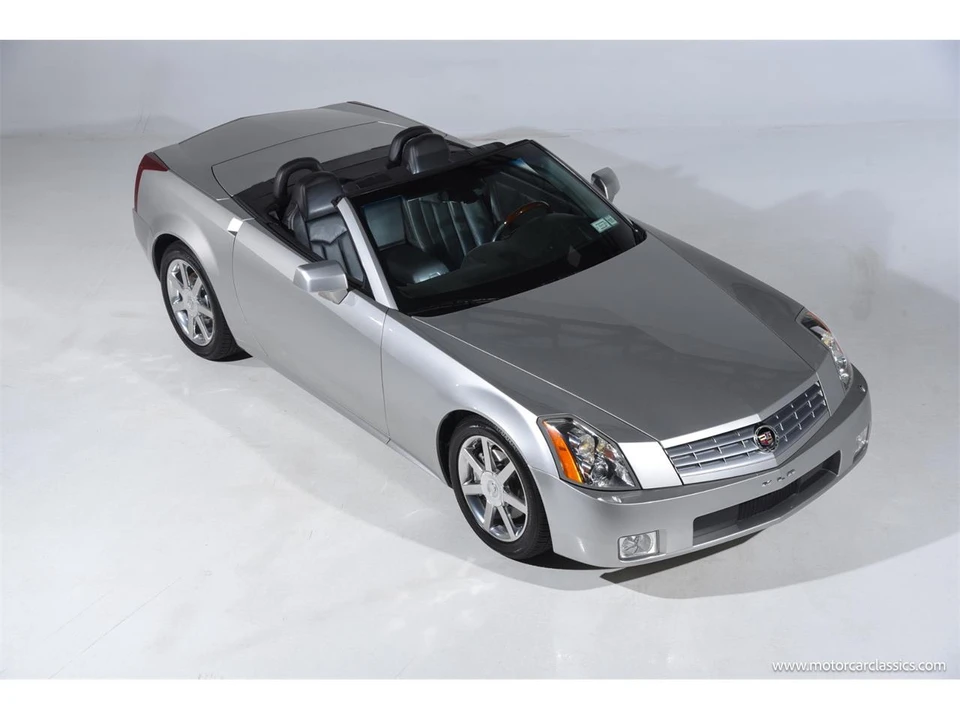 2006 Cadillac XLR - Image 9 of 31