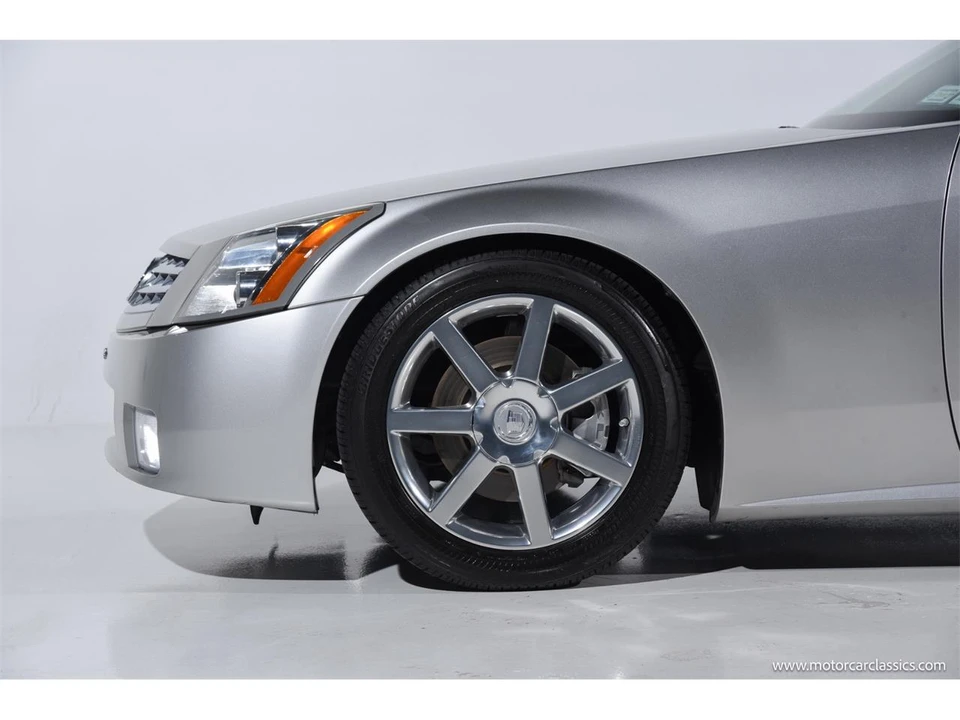 2006 Cadillac XLR - Image 15 of 31