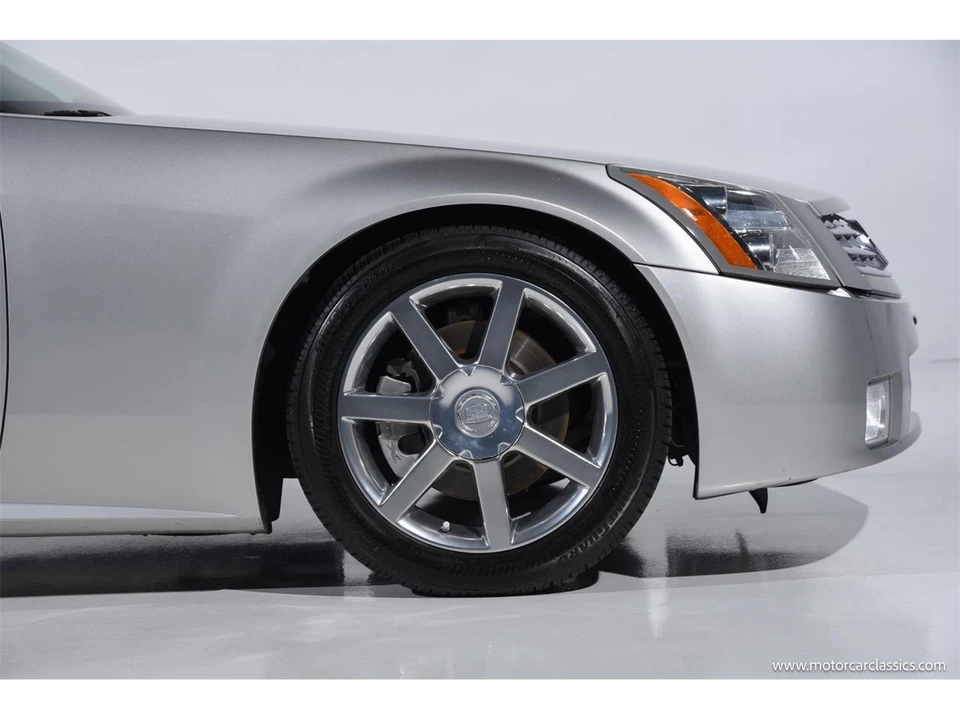 2006 Cadillac XLR - Image 20 of 31