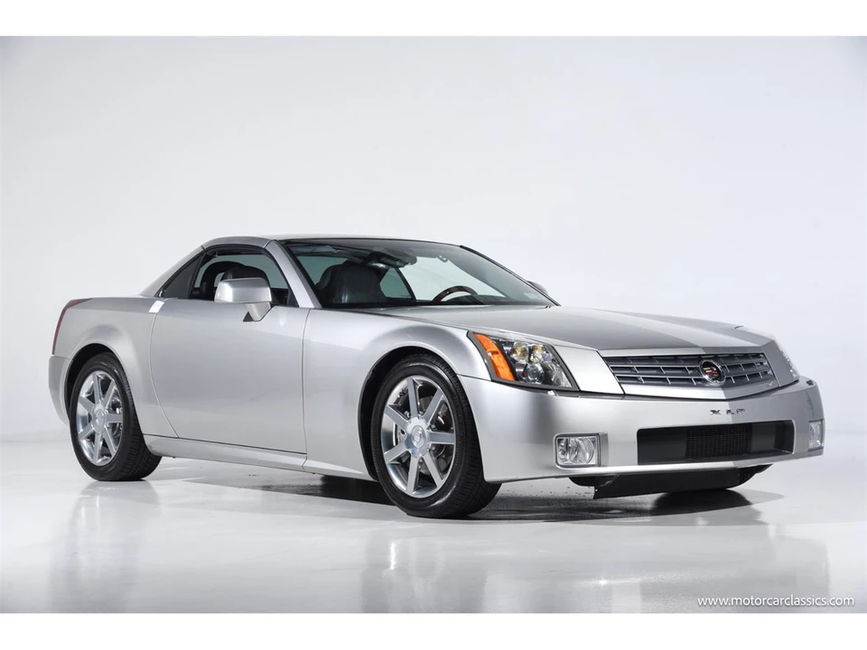 2006 Cadillac XLR - Image 2 of 31