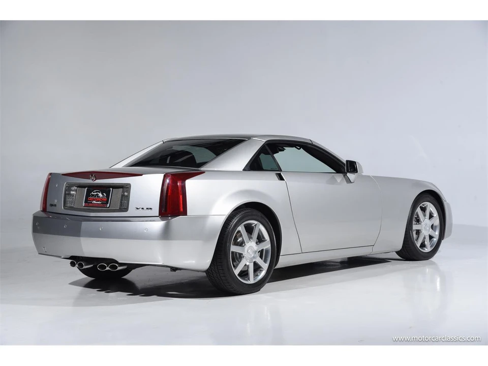 2006 Cadillac XLR - Image 8 of 31