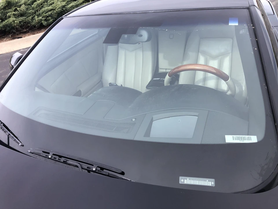 2006 Cadillac XLR - Image 26 of 31