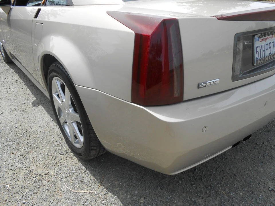 2006 Cadillac XLR - Image 19 of 31