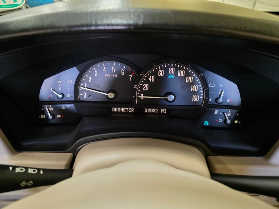 2006 Cadillac XLR - Image 19 of 21