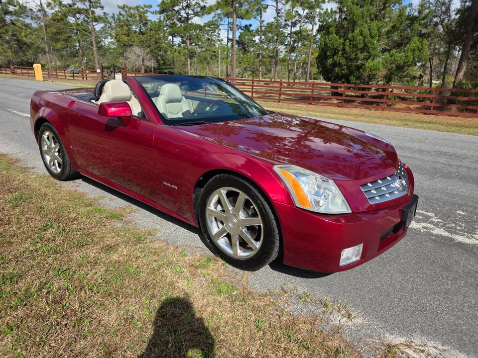 2006 Cadillac XLR - Image 7 of 21
