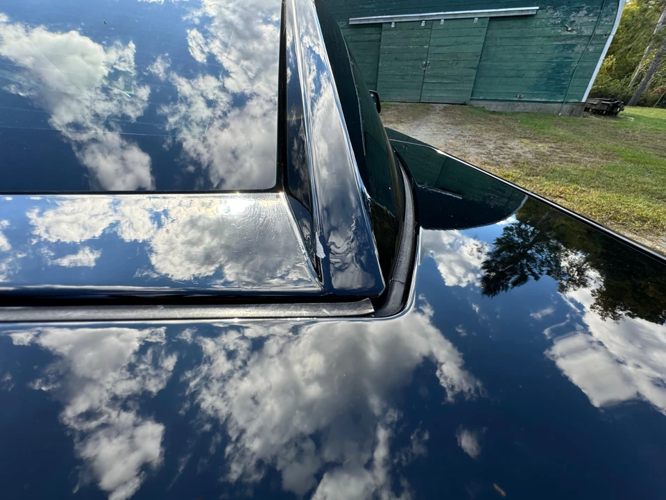2006 Cadillac XLR - Image 29 of 31