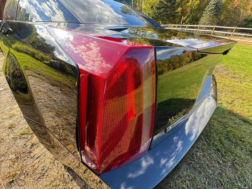 2006 Cadillac XLR - Image 24 of 31