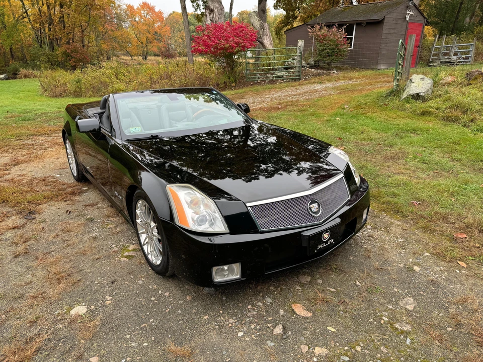 2006 Cadillac XLR - Image 10 of 31