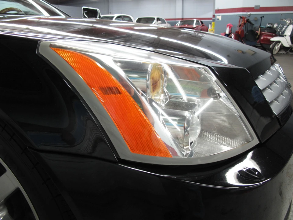 2006 Cadillac XLR - Image 22 of 31