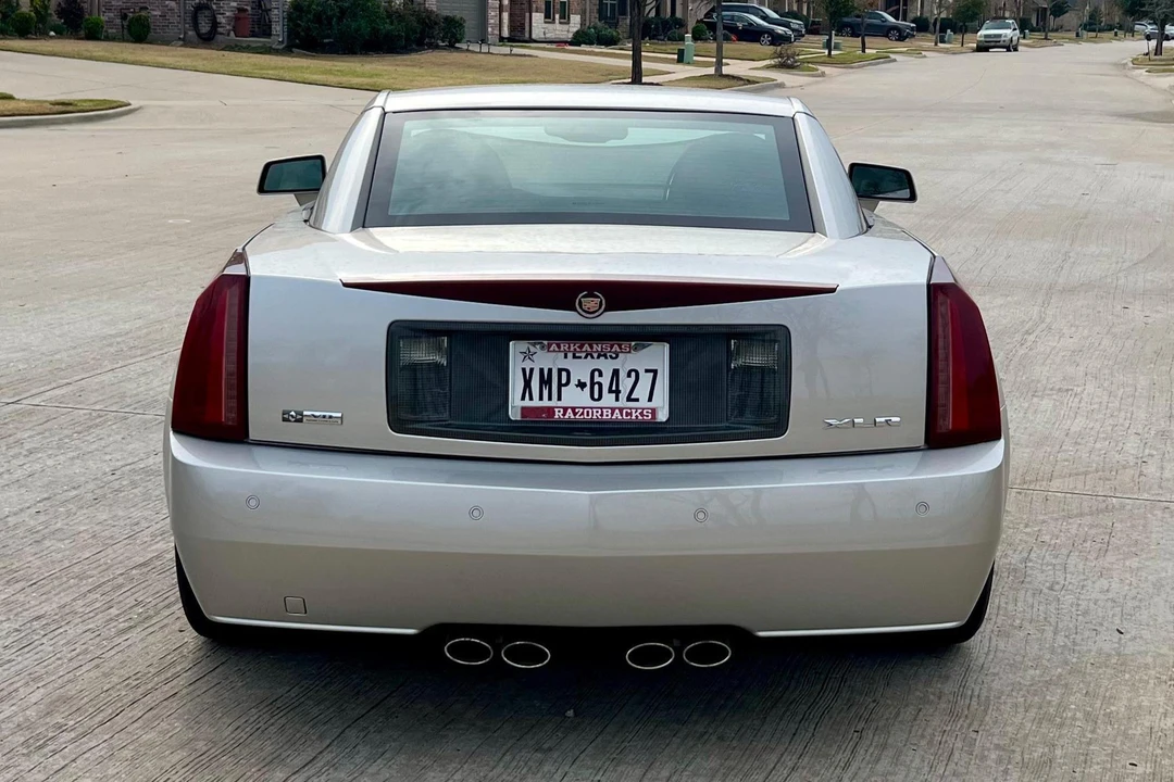 2006 Cadillac XLR - Image 5 of 31