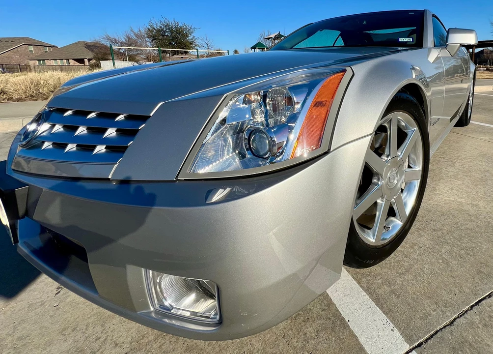 2006 Cadillac XLR - Image 23 of 31