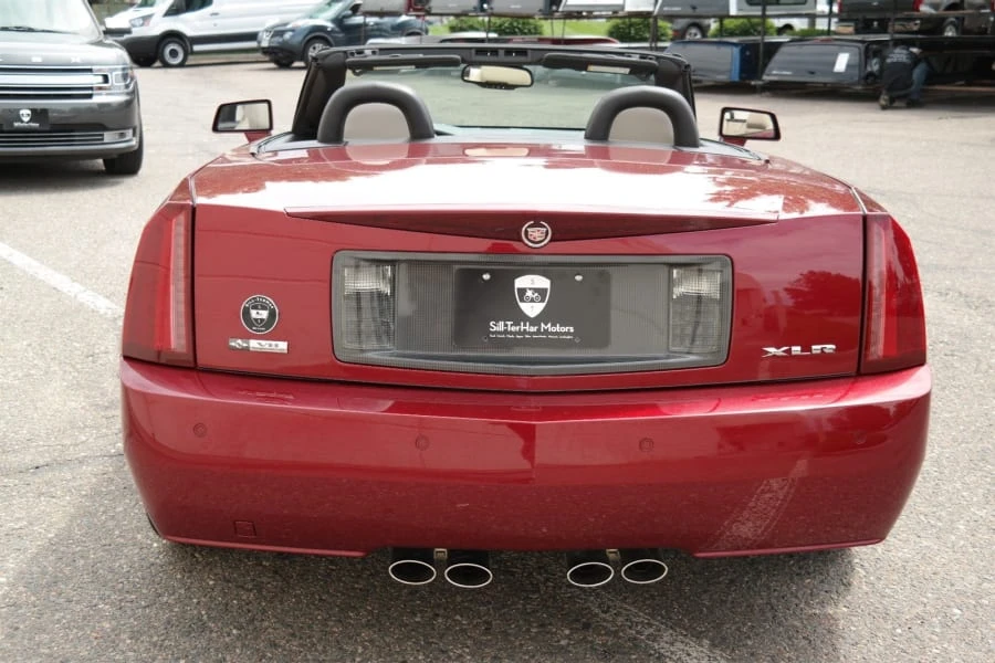 2006 Cadillac XLR - Image 8 of 11