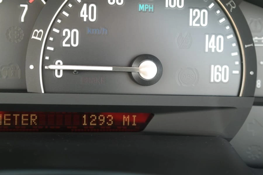 2006 Cadillac XLR - Image 6 of 11
