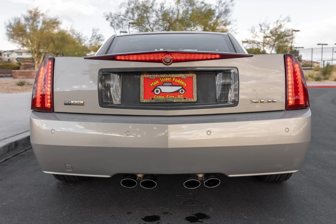 2006 Cadillac XLR - Image 29 of 31