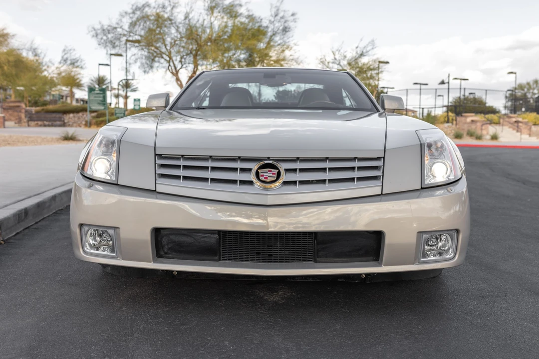 2006 Cadillac XLR - Image 15 of 31