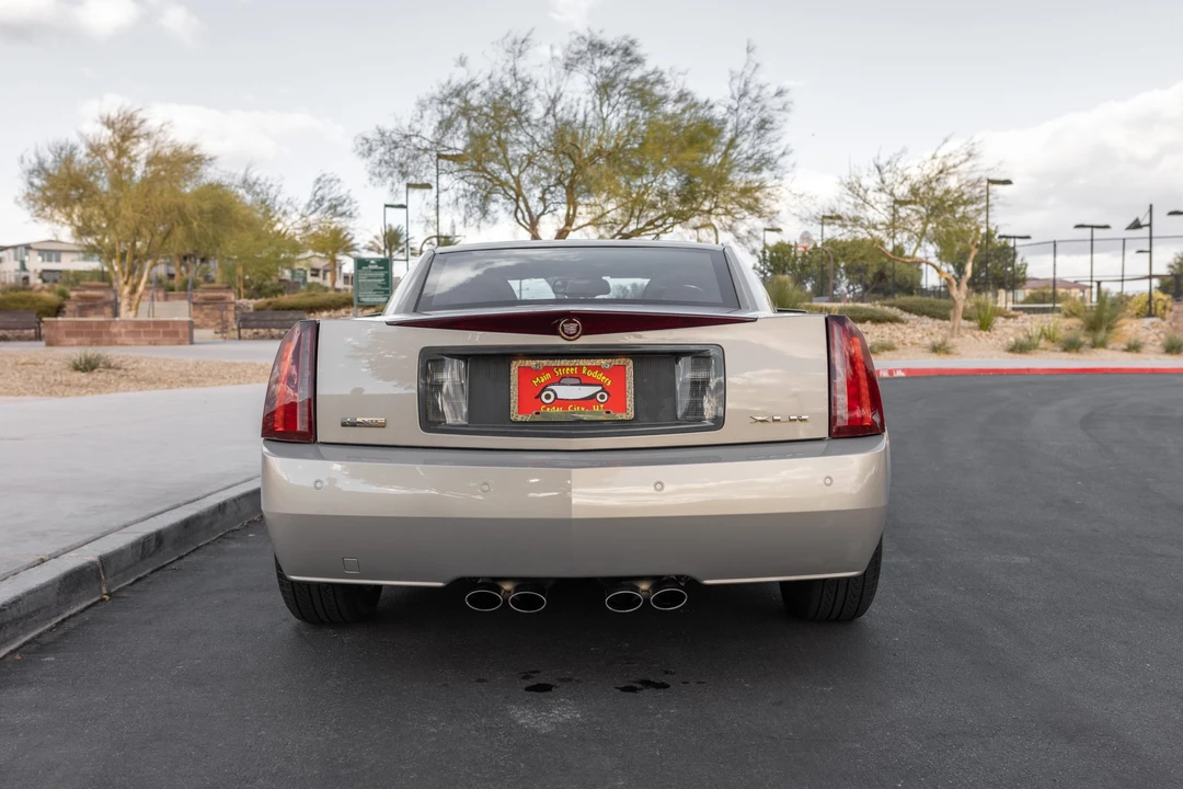 2006 Cadillac XLR - Image 7 of 31