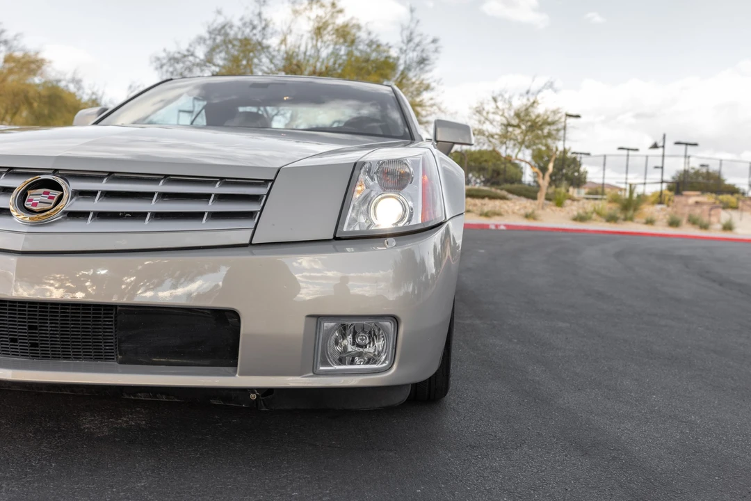 2006 Cadillac XLR - Image 19 of 31