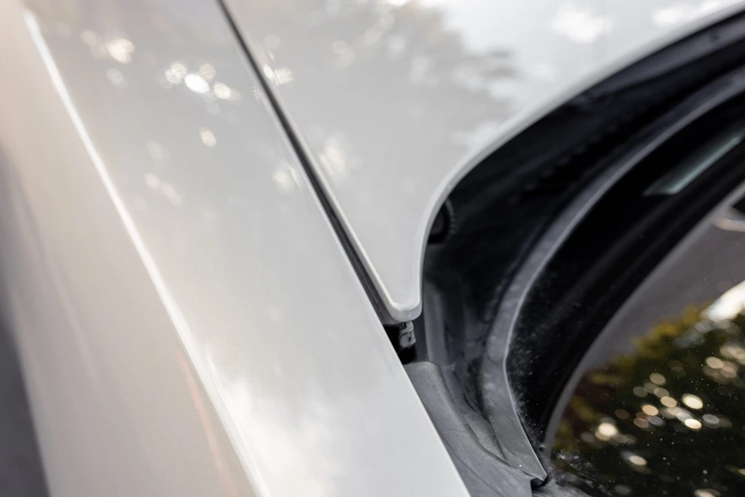 2006 Cadillac XLR - Image 21 of 31
