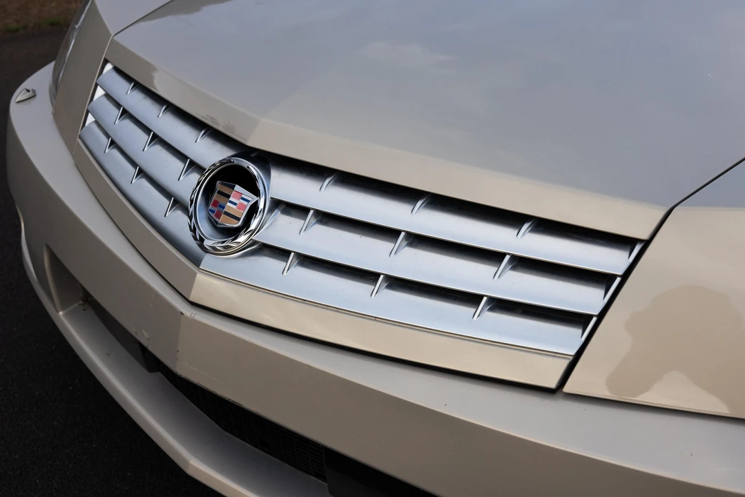2006 Cadillac XLR - Image 25 of 31