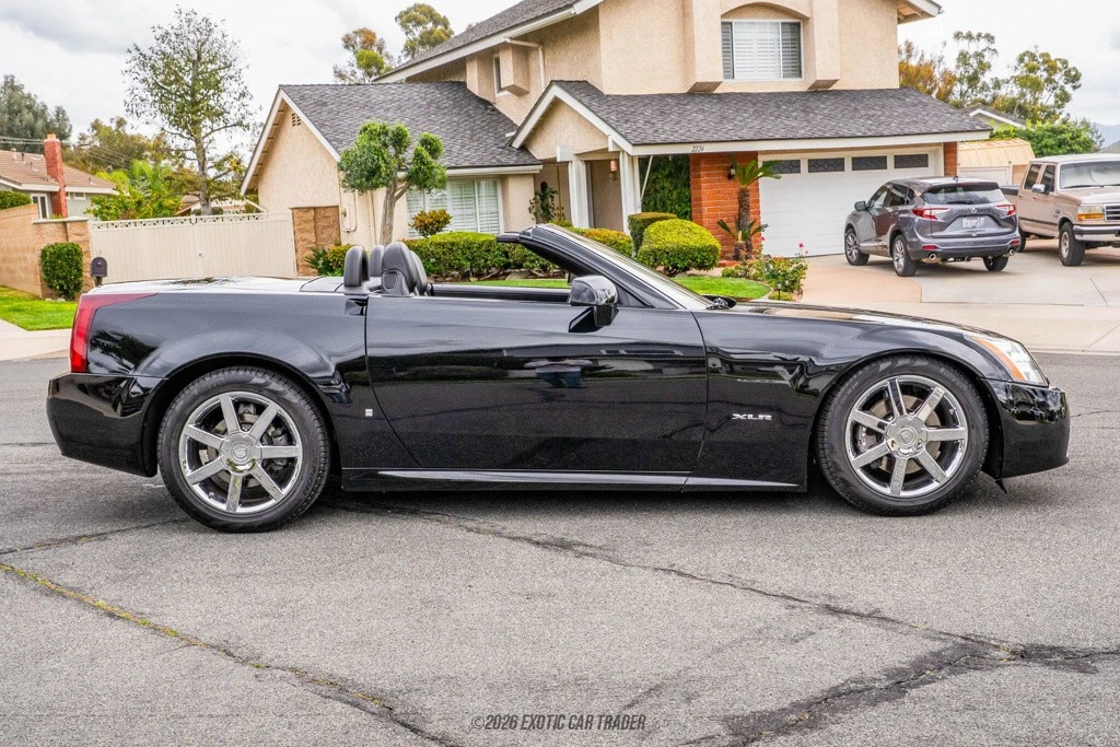 2006 Cadillac XLR - Image 9 of 12