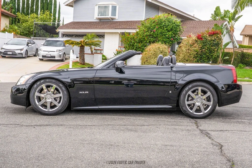 2006 Cadillac XLR - Image 3 of 12
