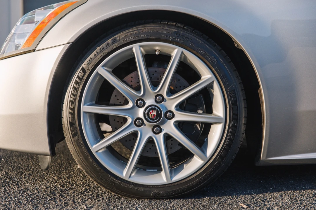 2006 Cadillac XLR - Image 5 of 25