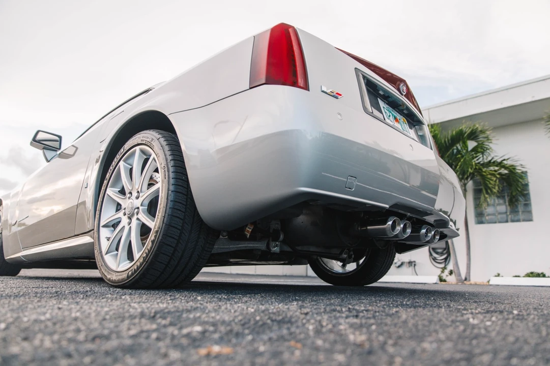 2006 Cadillac XLR - Image 16 of 25