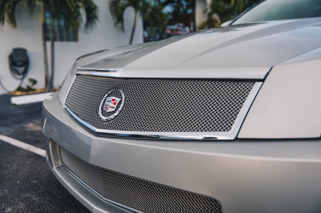2006 Cadillac XLR - Image 7 of 25