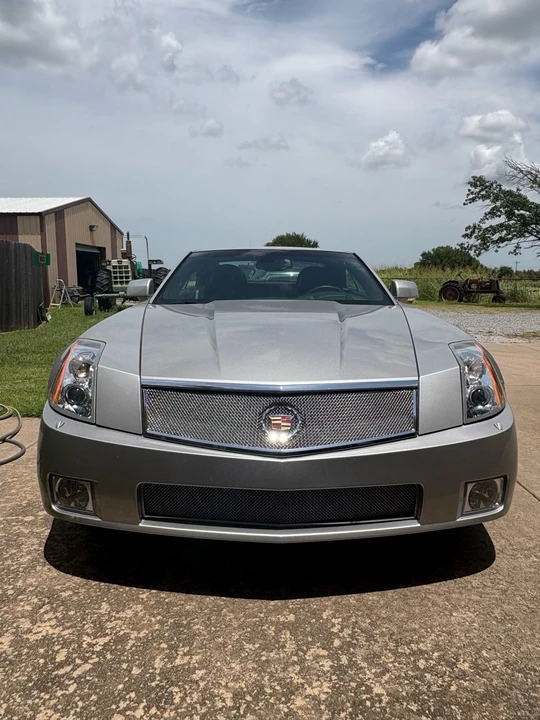 2006 Cadillac XLR - Image 3 of 9