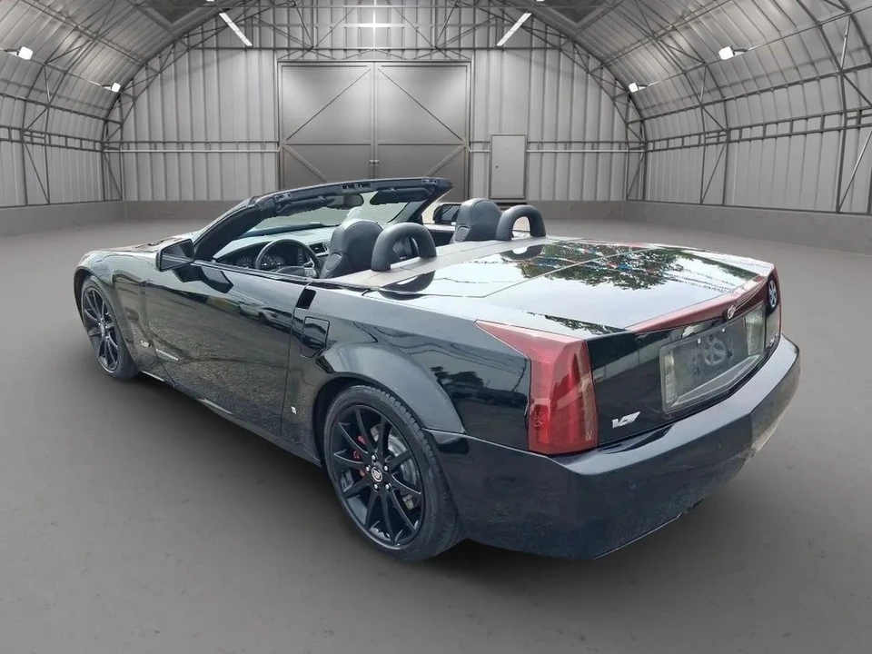 2006 Cadillac XLR - Image 23 of 31