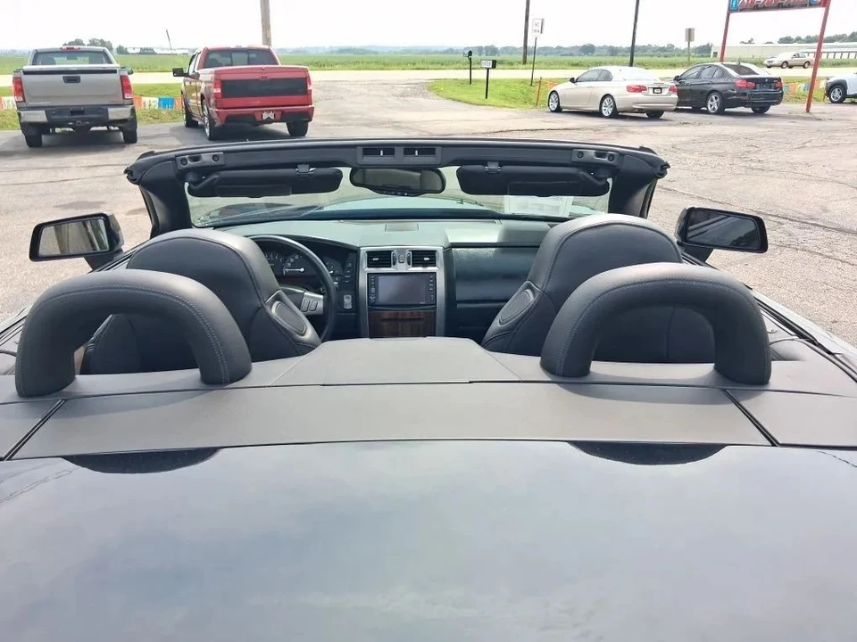 2006 Cadillac XLR - Image 28 of 31