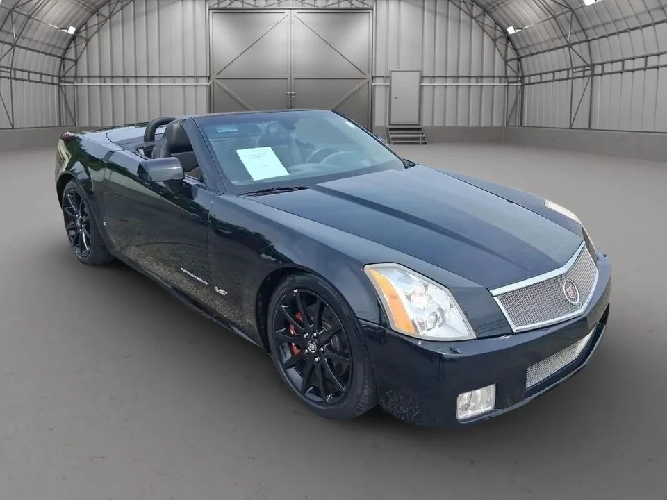 2006 Cadillac XLR - Image 29 of 31