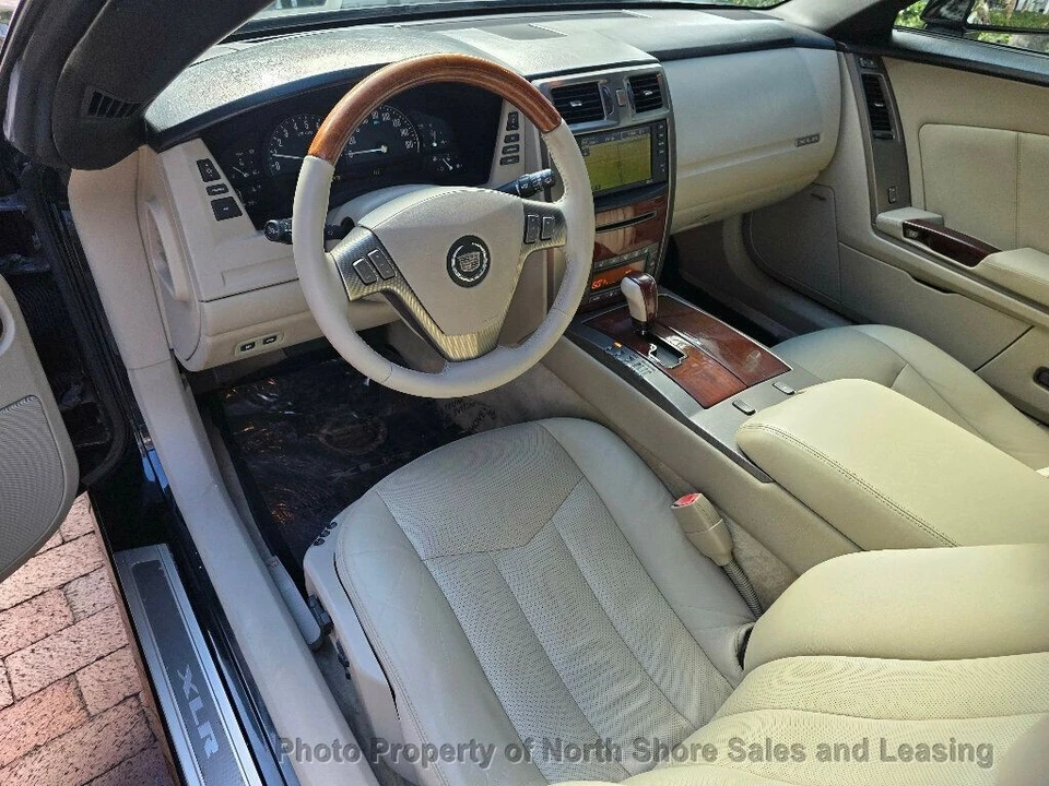 2006 Cadillac XLR - Image 12 of 12