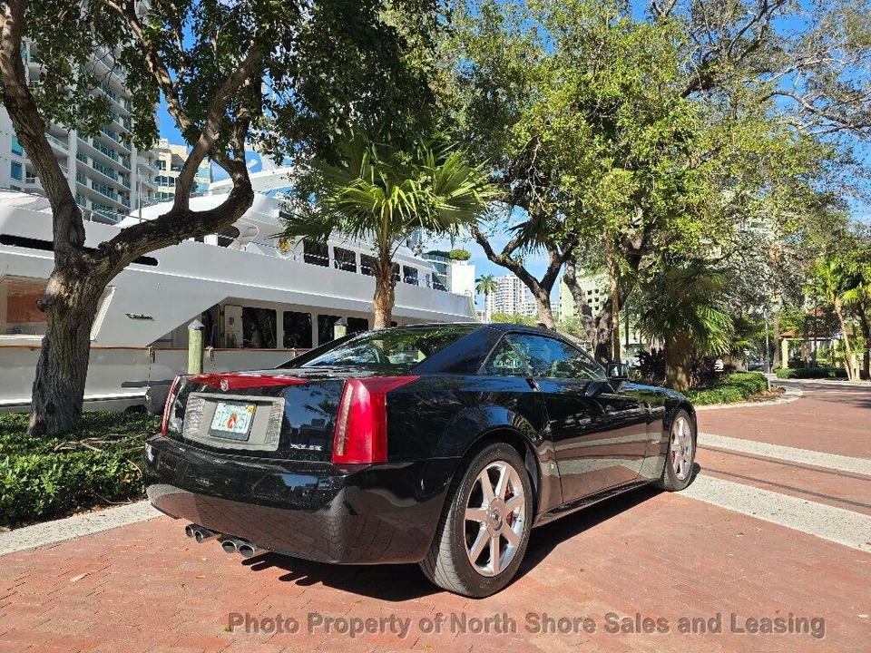 2006 Cadillac XLR - Image 7 of 12